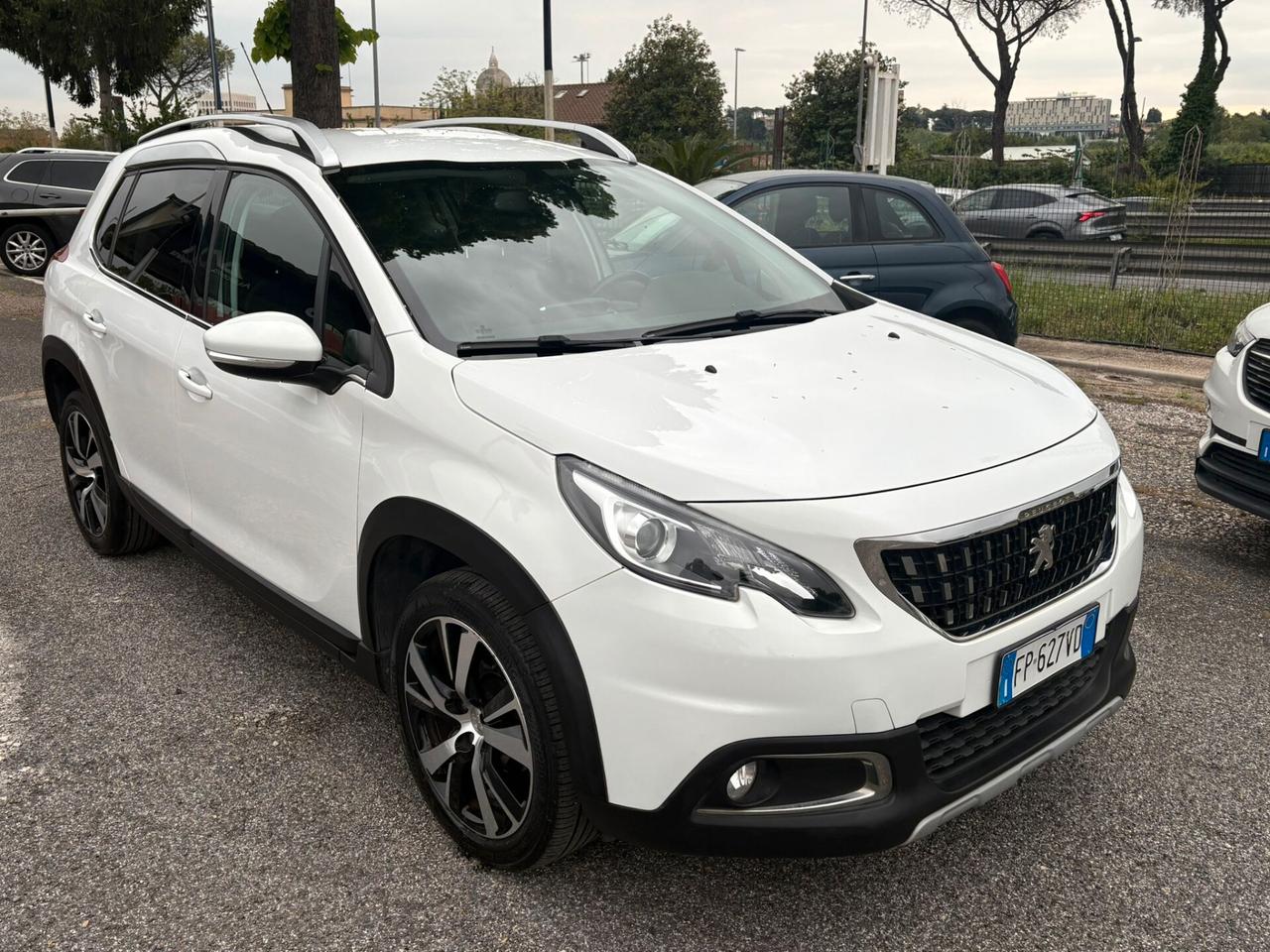 Peugeot 2008 BlueHDi 100 S&S Allure
