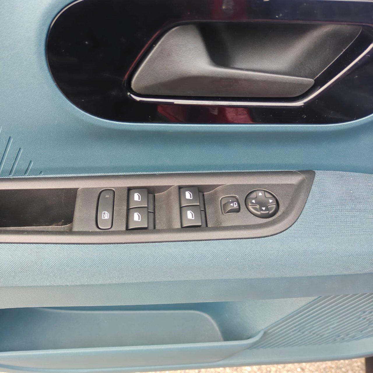 Fiat Grande Panda 1.2 hybrid La Prima 110cv edct