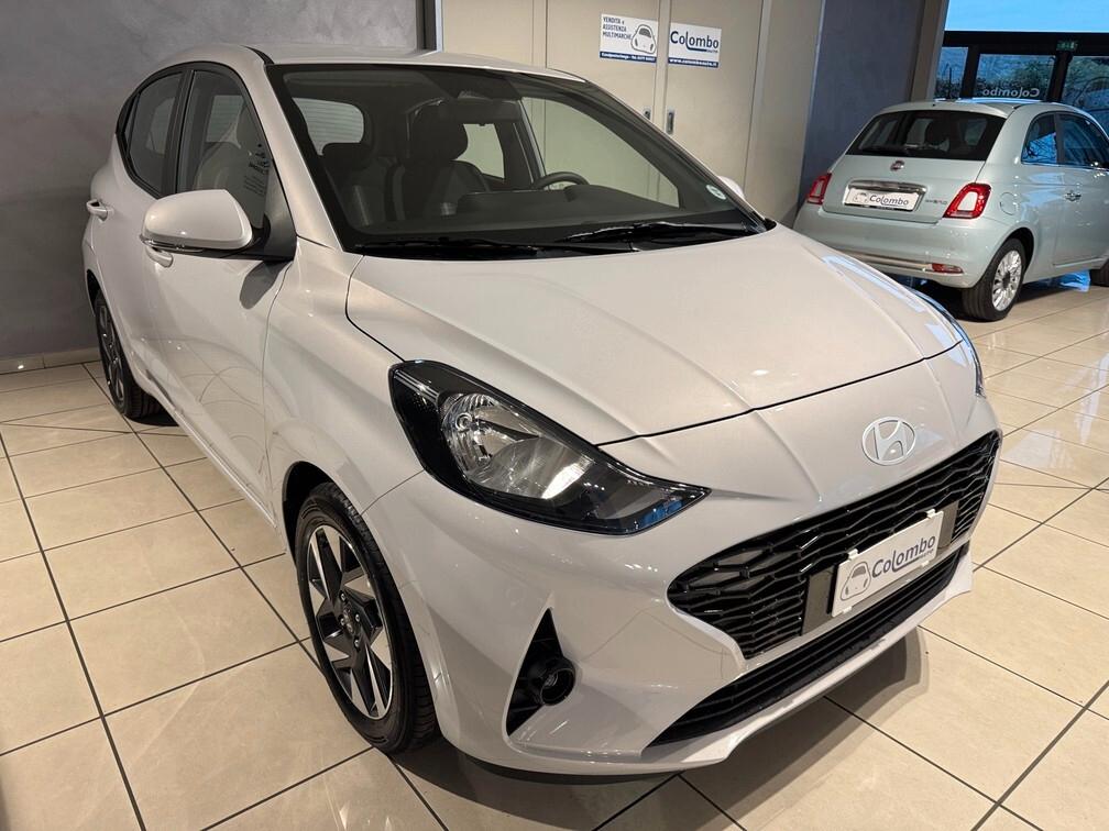 Hyundai i10 1.0 mpi Connectline 63cv auto Nav App Con 15" Neop