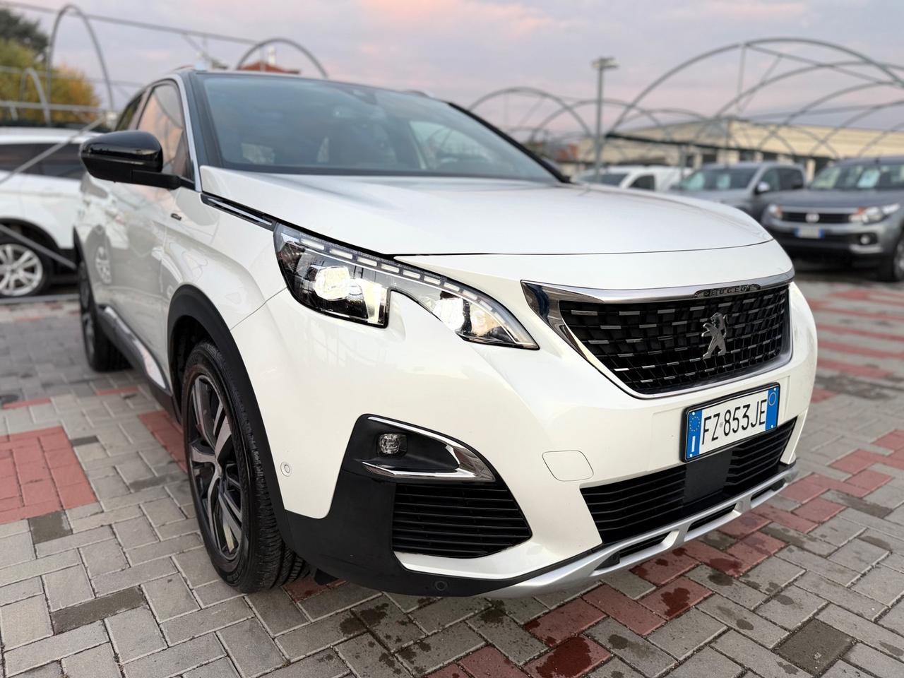 Peugeot 3008 BlueHDi 130 S&S EAT8 GT Line PERLATO