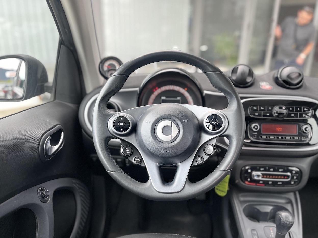 Smart ForTwo 1.0 Benzina 71CV E6 Automatica - 2019