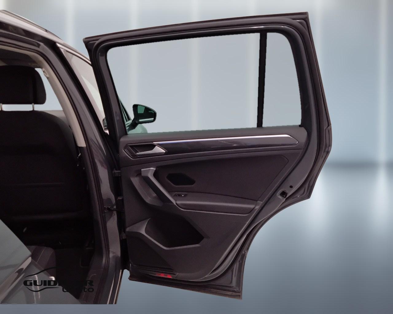 VOLKSWAGEN Tiguan II 2021 - Tiguan 2.0 tdi Elegance 4motion 200cv dsg