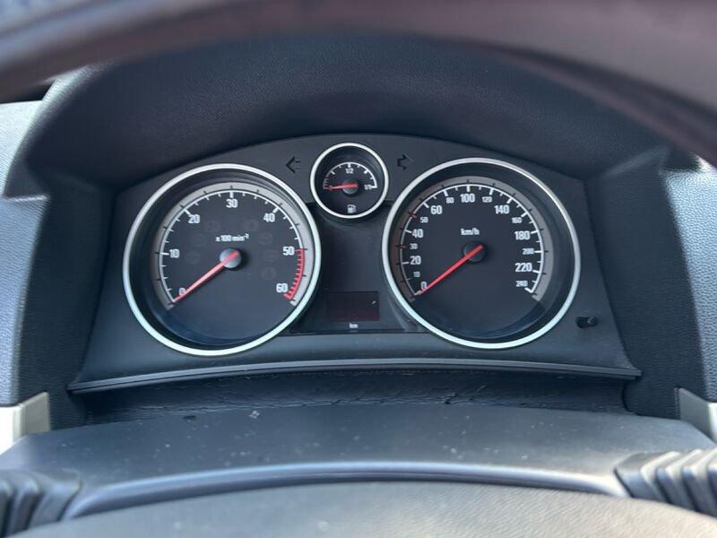 Opel Astra GTC Astra GTC 1.3 CDTI 3p Enjoy 90CV