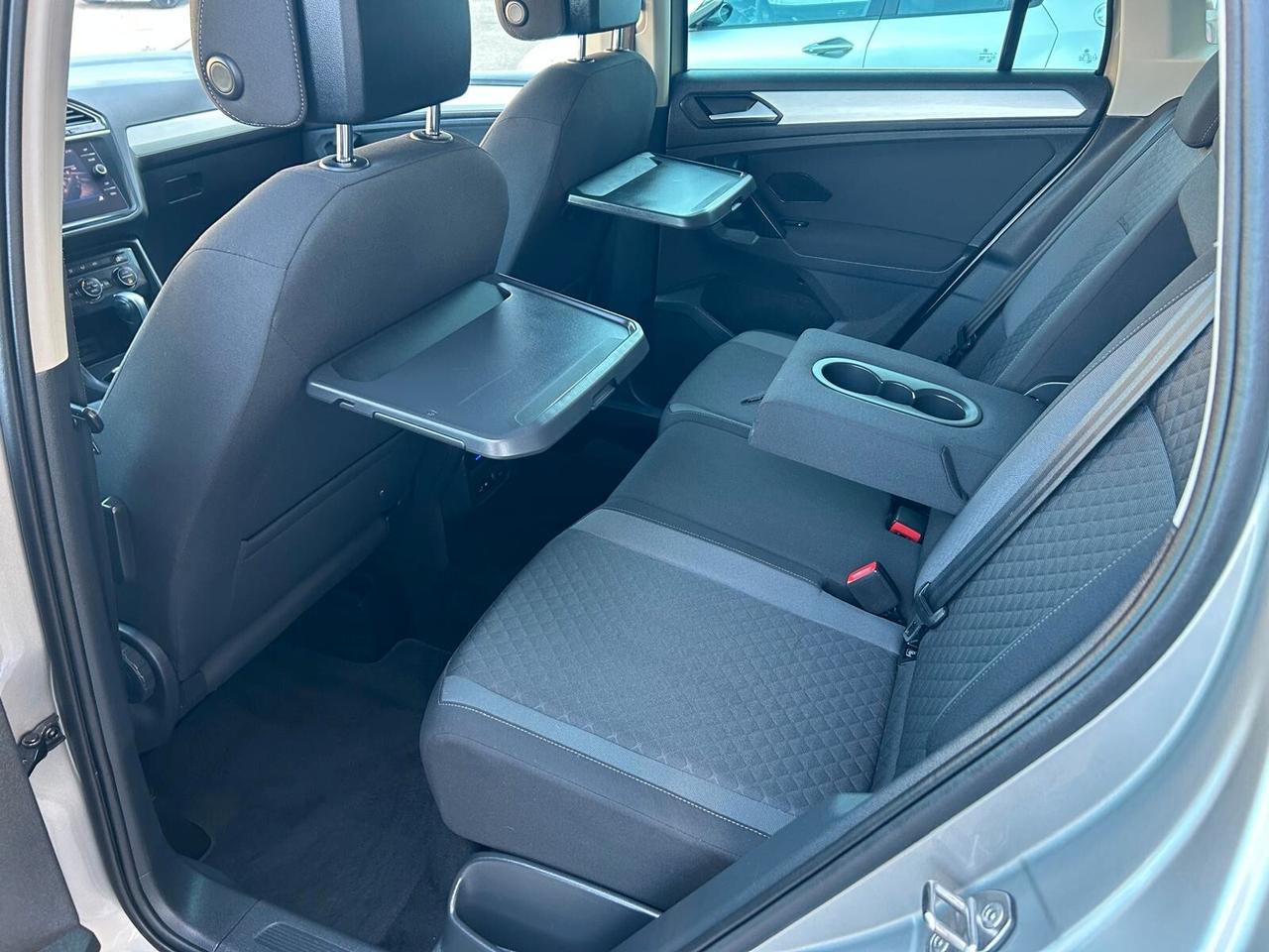 Volkswagen Tiguan 2.0 TDI SCR DSG R-LINE