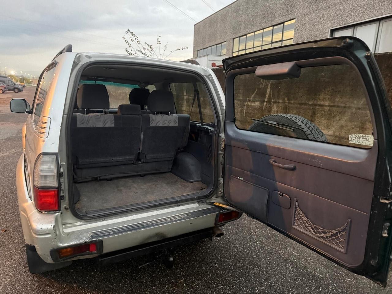 Toyota Land Cruiser 3.0 Tdi D-4D cat 3 porte KDJ90 GX