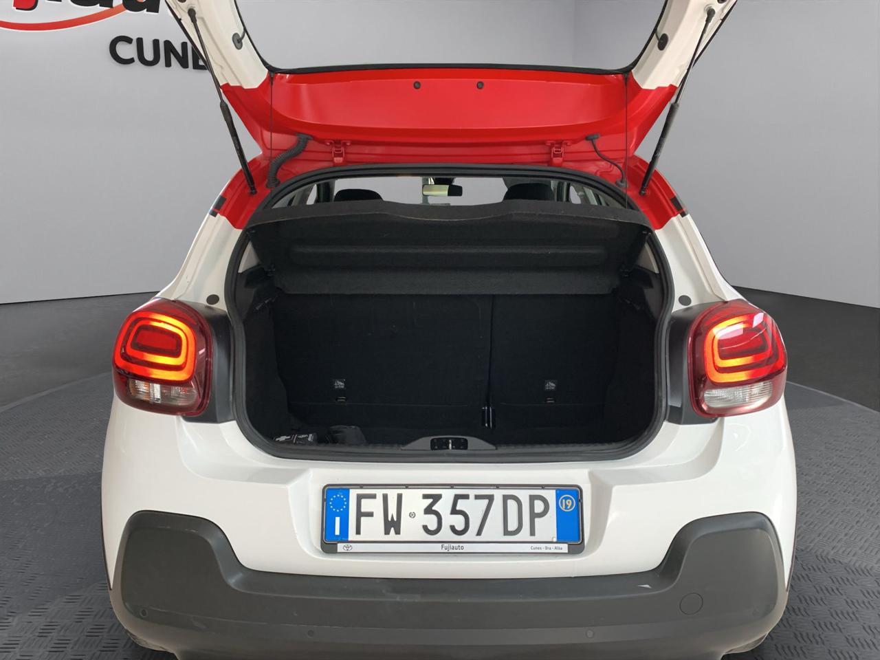 Citroen C3 1.2 puretech Shine s&s 83cv