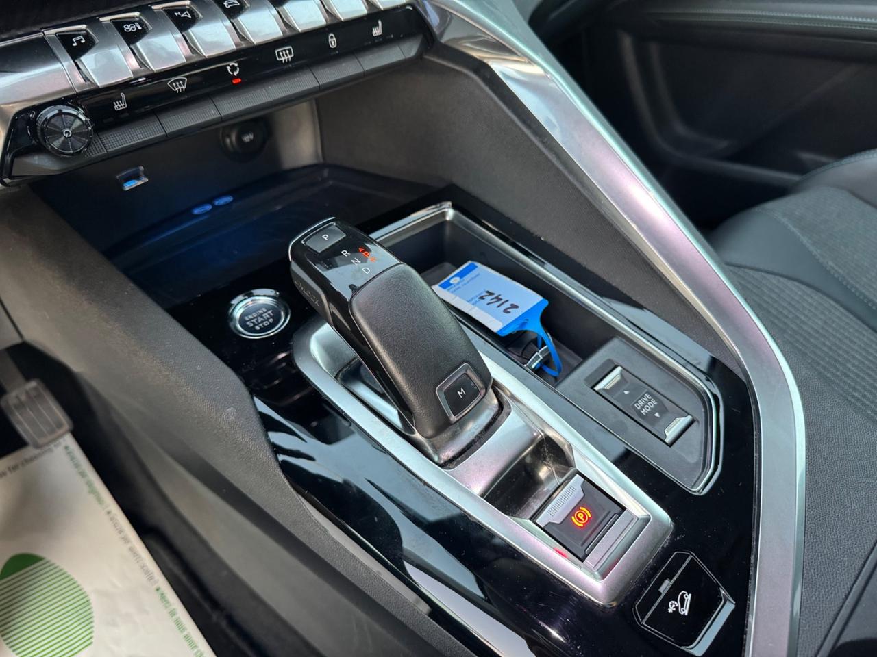 Peugeot 3008 1.5 BlueHDi 130 Allure AUTOMATICA NAVI PELLE