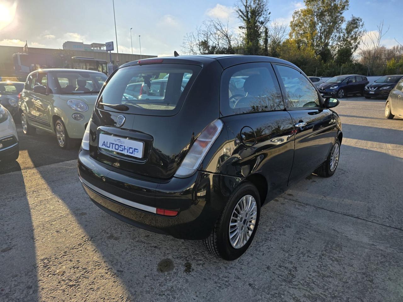 Lancia Ypsilon 1.2 Argento