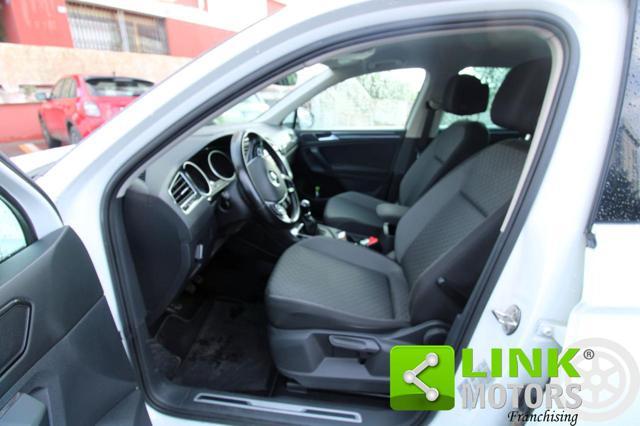 VOLKSWAGEN Tiguan 1.6 TDI SCR Sport BlueMotion Technology