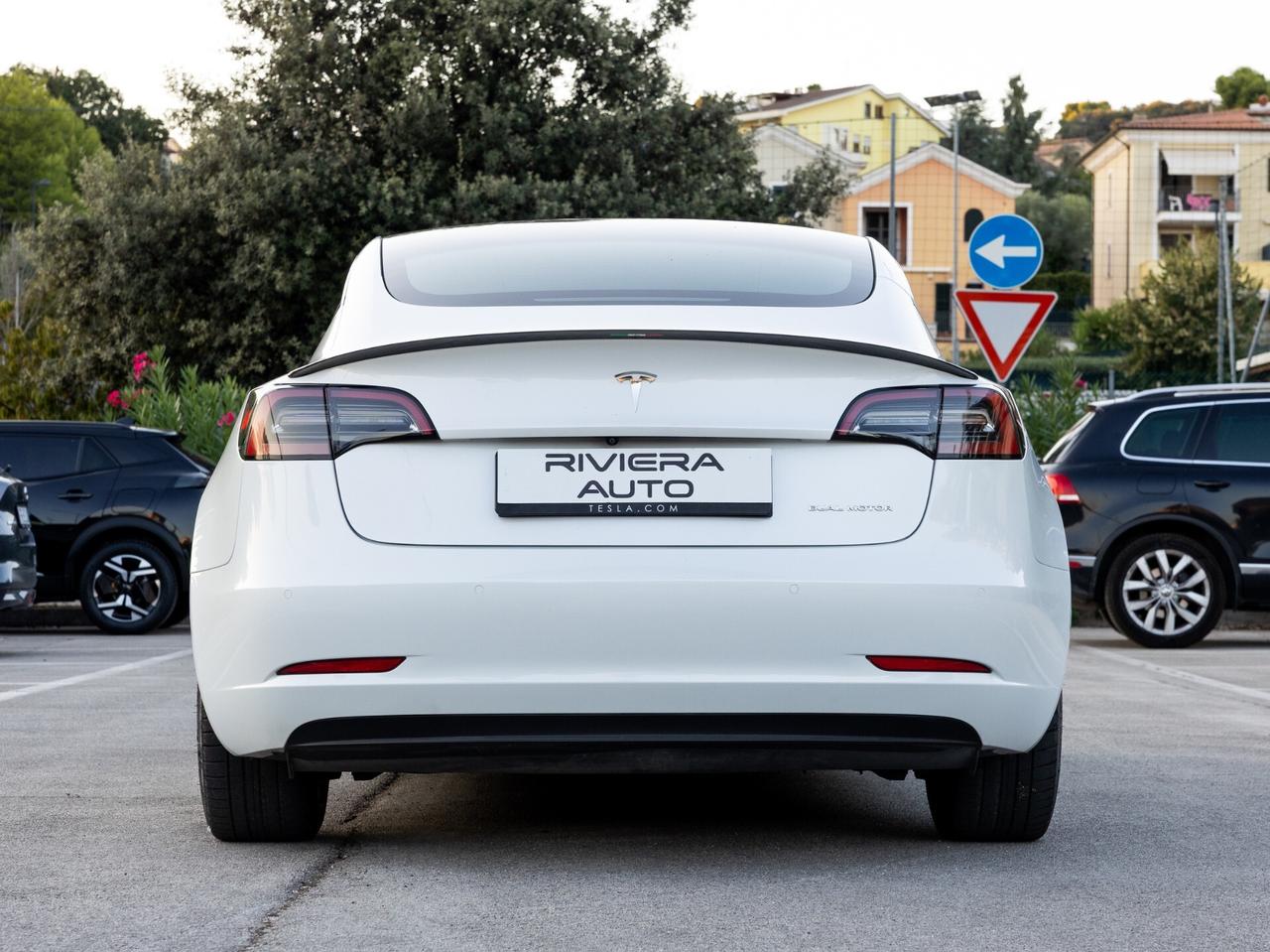 Tesla Model 3 Long Range Dual Motor AWD