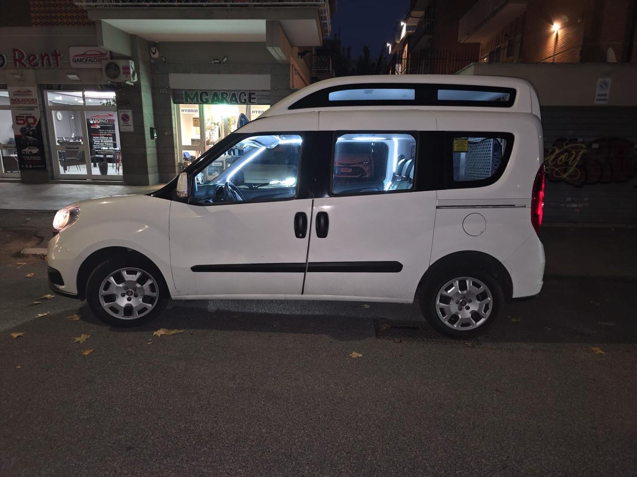 Fiat Doblò 1.6 MJT Lounge - CON PEDANA