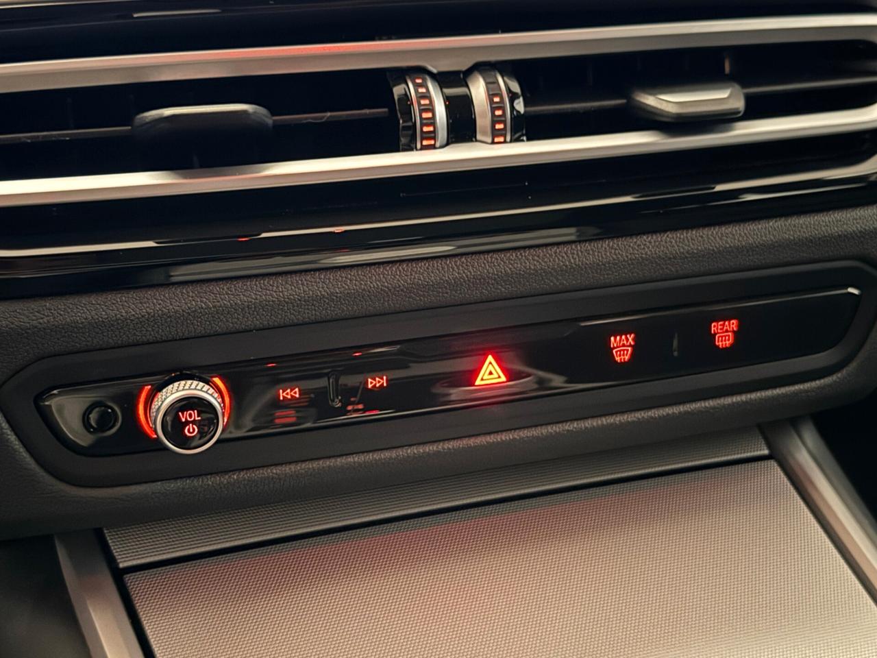 Bmw 318d 48V Touring NEW MODEL