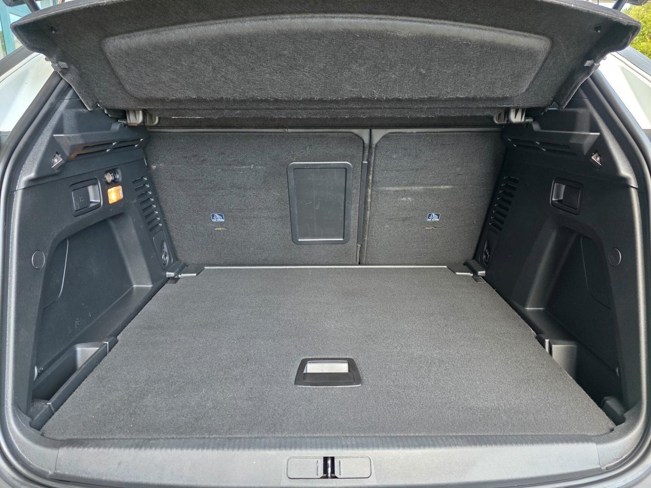 Peugeot 3008 BlueHDi 130 S&S EAT8 Allure Pack