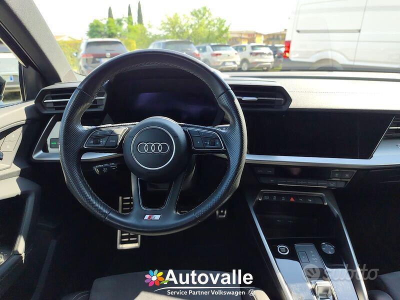 Audi A3 Sportback 35 2.0 tdi S line Edition s...