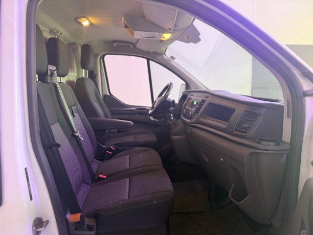 FORD Transit Custom 280 2.0 TDCi 130 PC Furgone Titanium