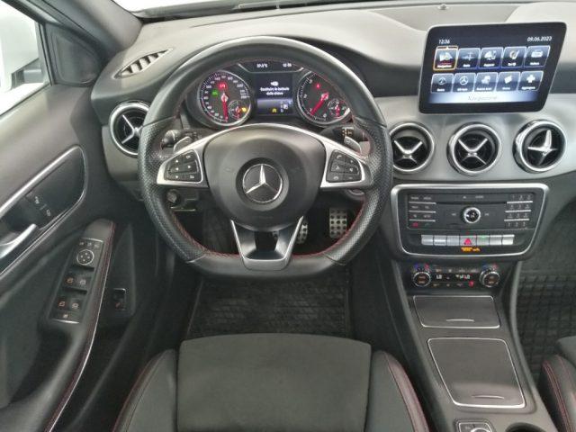 MERCEDES-BENZ GLA 200 d Automatic Premium