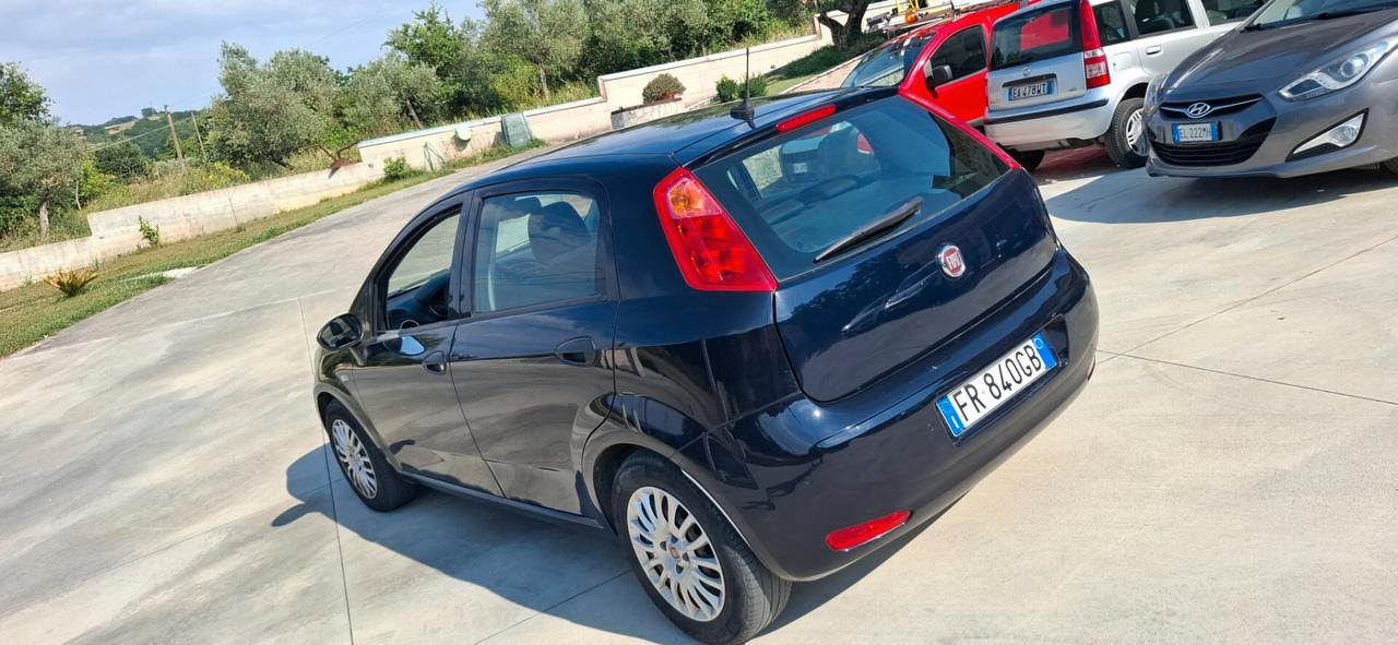 Fiat Punto 1.3 MJT II S&S 95 CV 5 porte Street