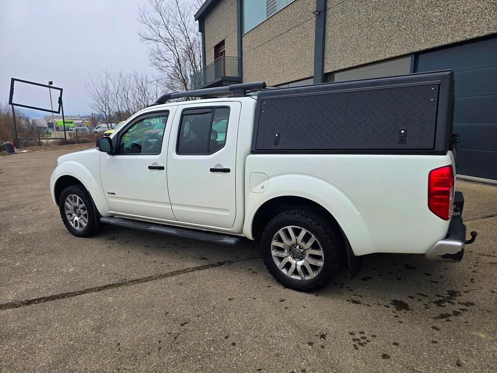Nissan Navara 3.0 dCi V6 231CV "LE"