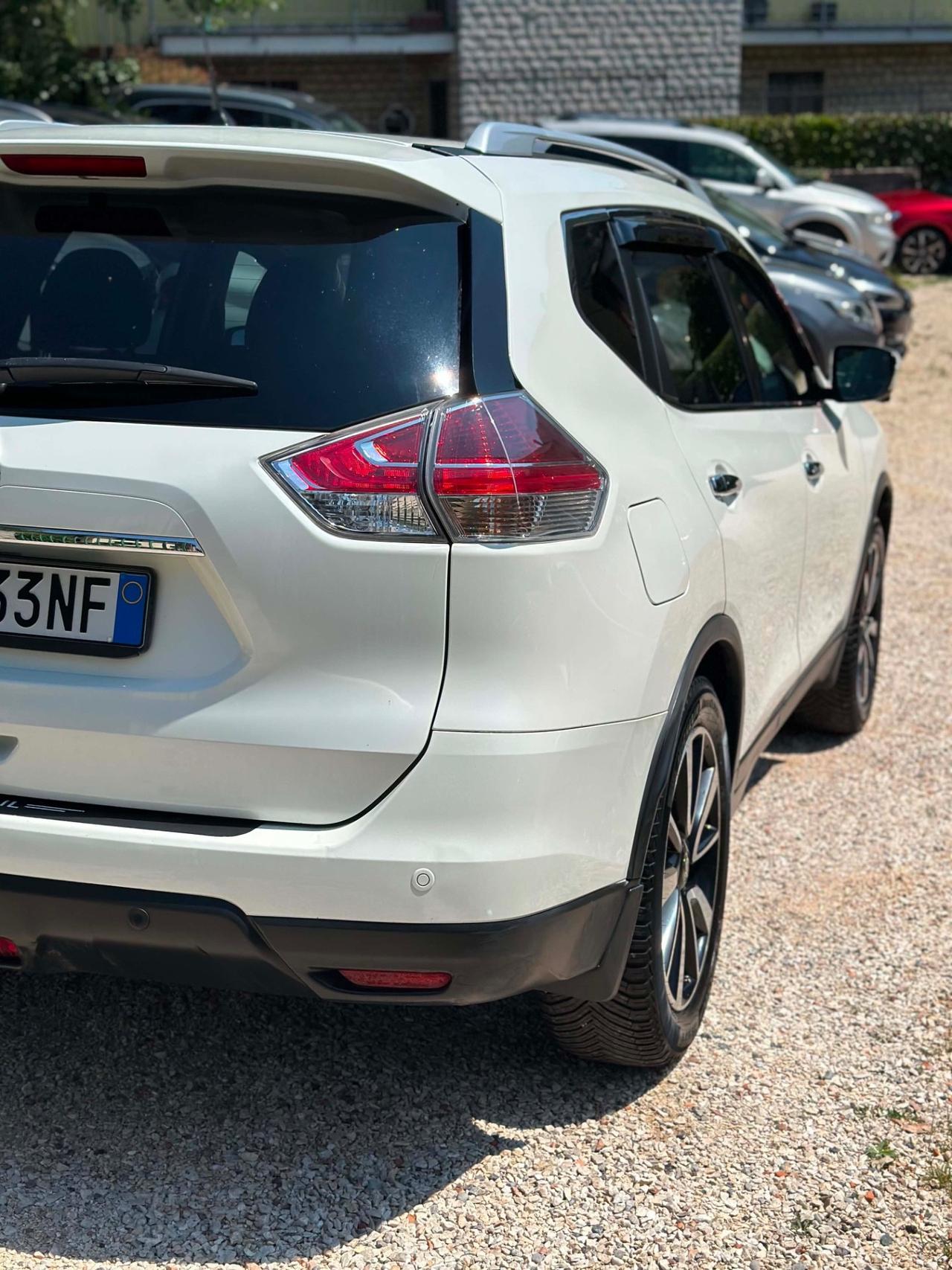 Nissan X-TRAIL 1.6 dCi TEKNA EU6B TETTO FULLOPT KMCERT