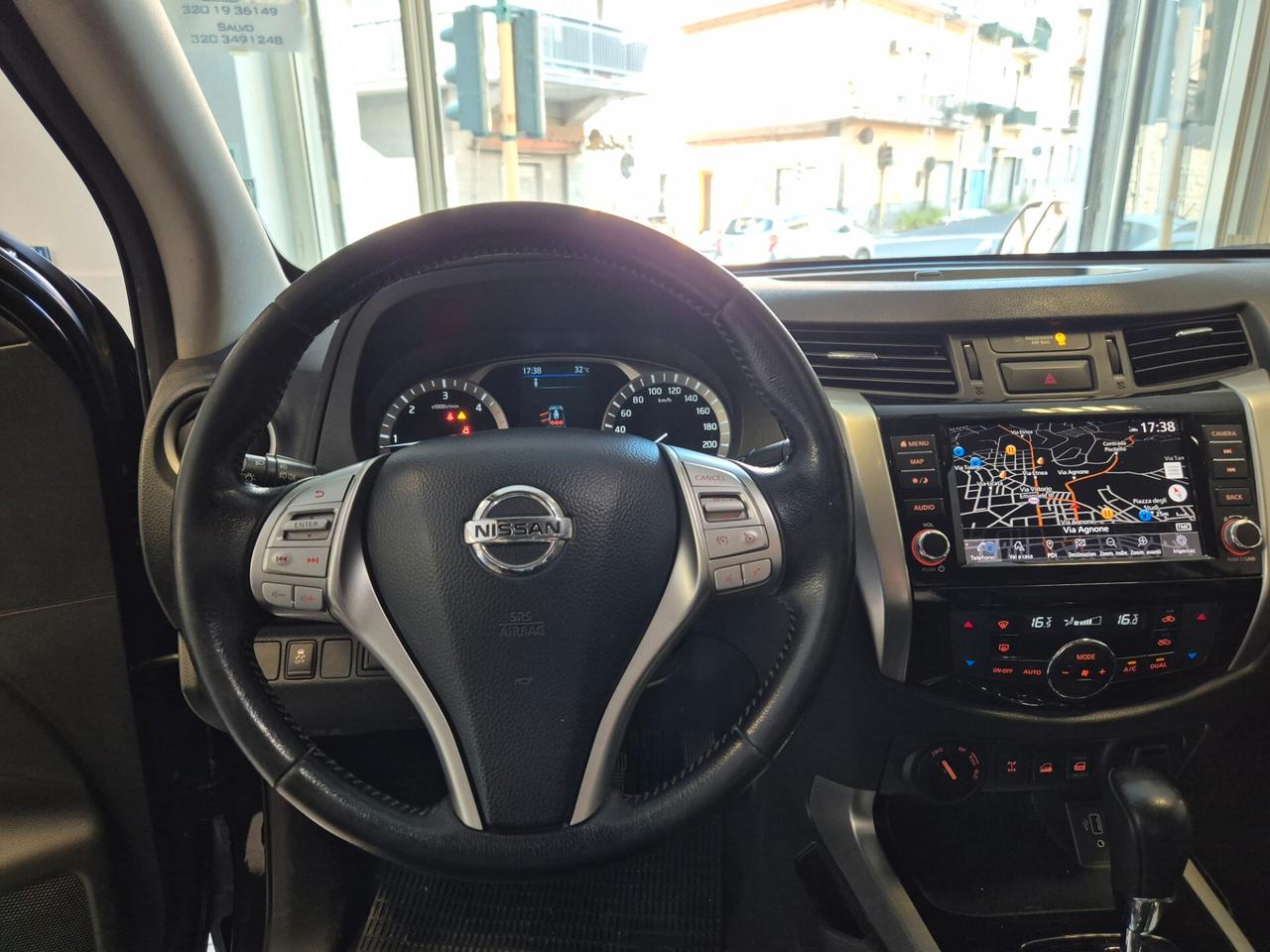 Nissan Navara 2.3 dCi 4WD Double Cab N-Connecta