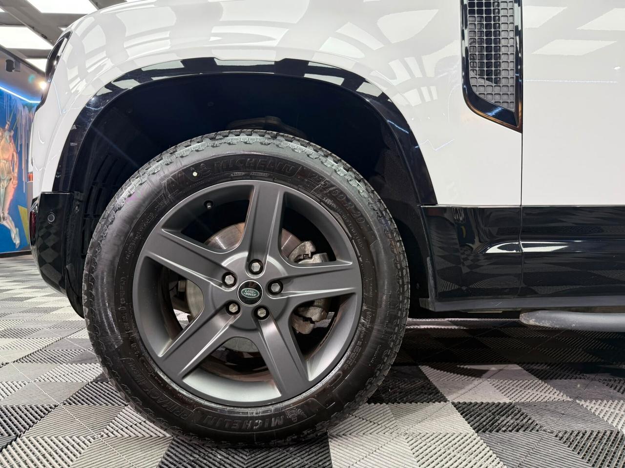 Land Rover Defender 90 3.0D I6 250 CV AWD Auto X-Dynamic SE (842)