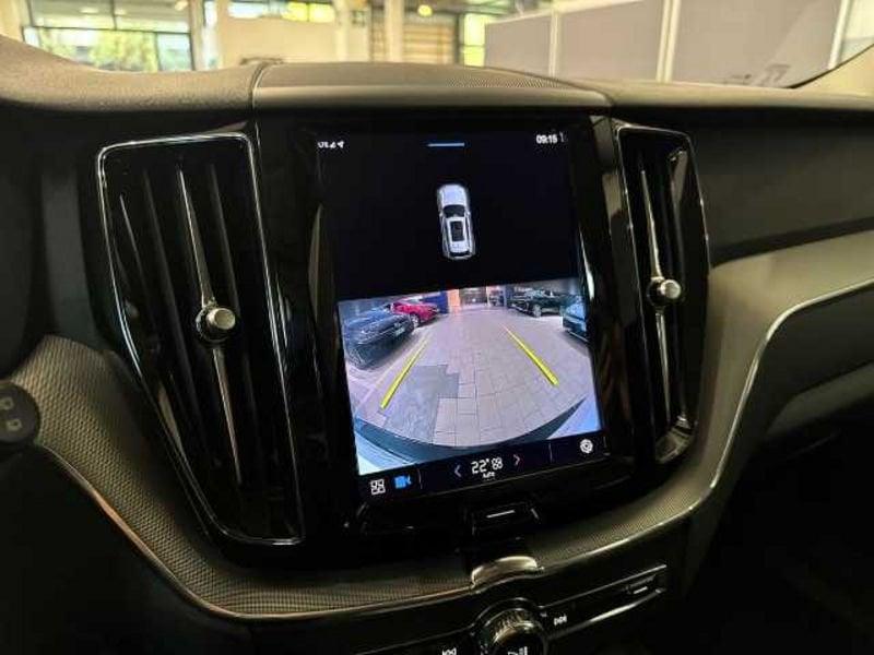 Volvo XC60 II 2022 2.0 b4 Plus Dark auto
