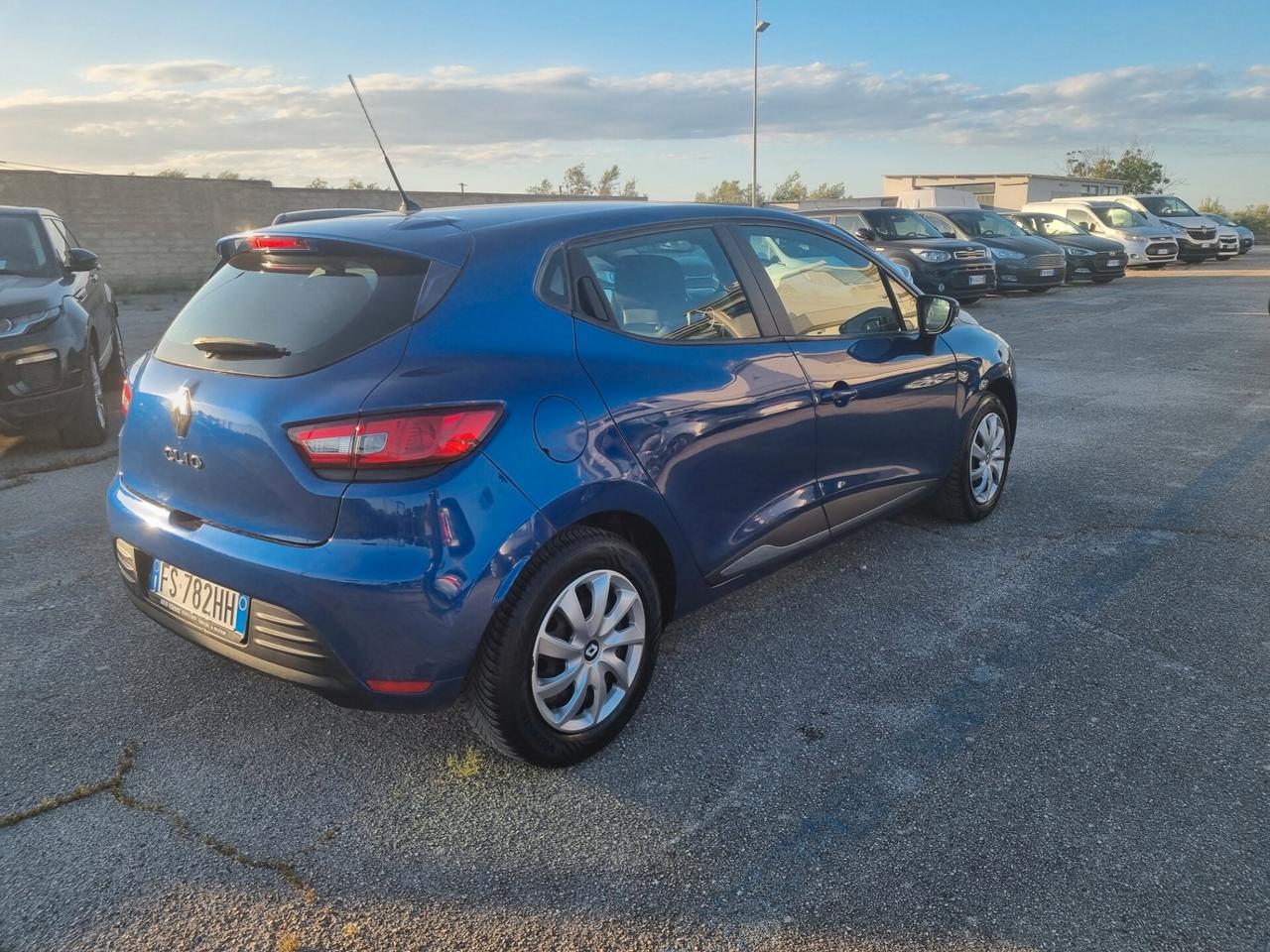 Renault Clio 1.2 75CV 5 porte Life