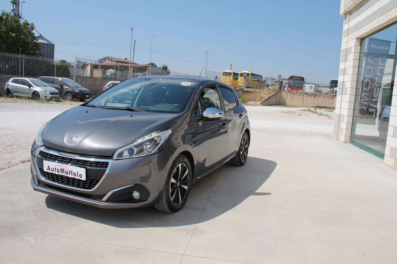 Peugeot 208 BlueHDi 100 S&S 5 porte Signature