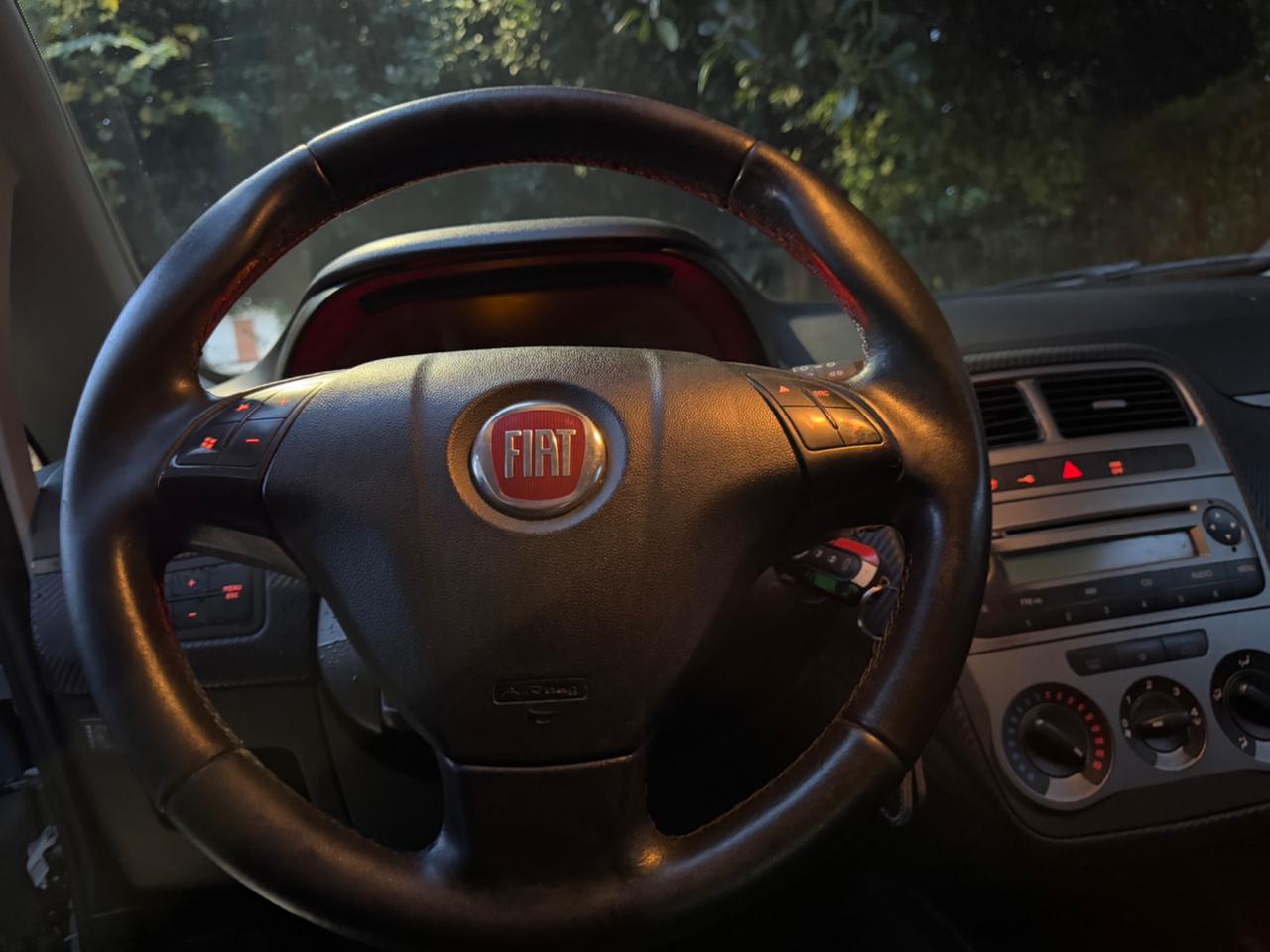 Fiat Grande Punto 1.4 GPL Di Serie 12 Mesi di garanzia