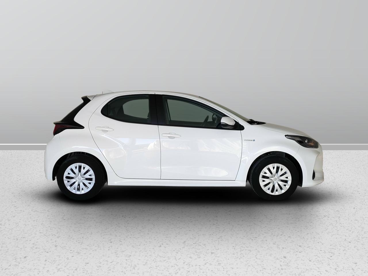 TOYOTA Yaris IV 2020 - Yaris 1.5h Active