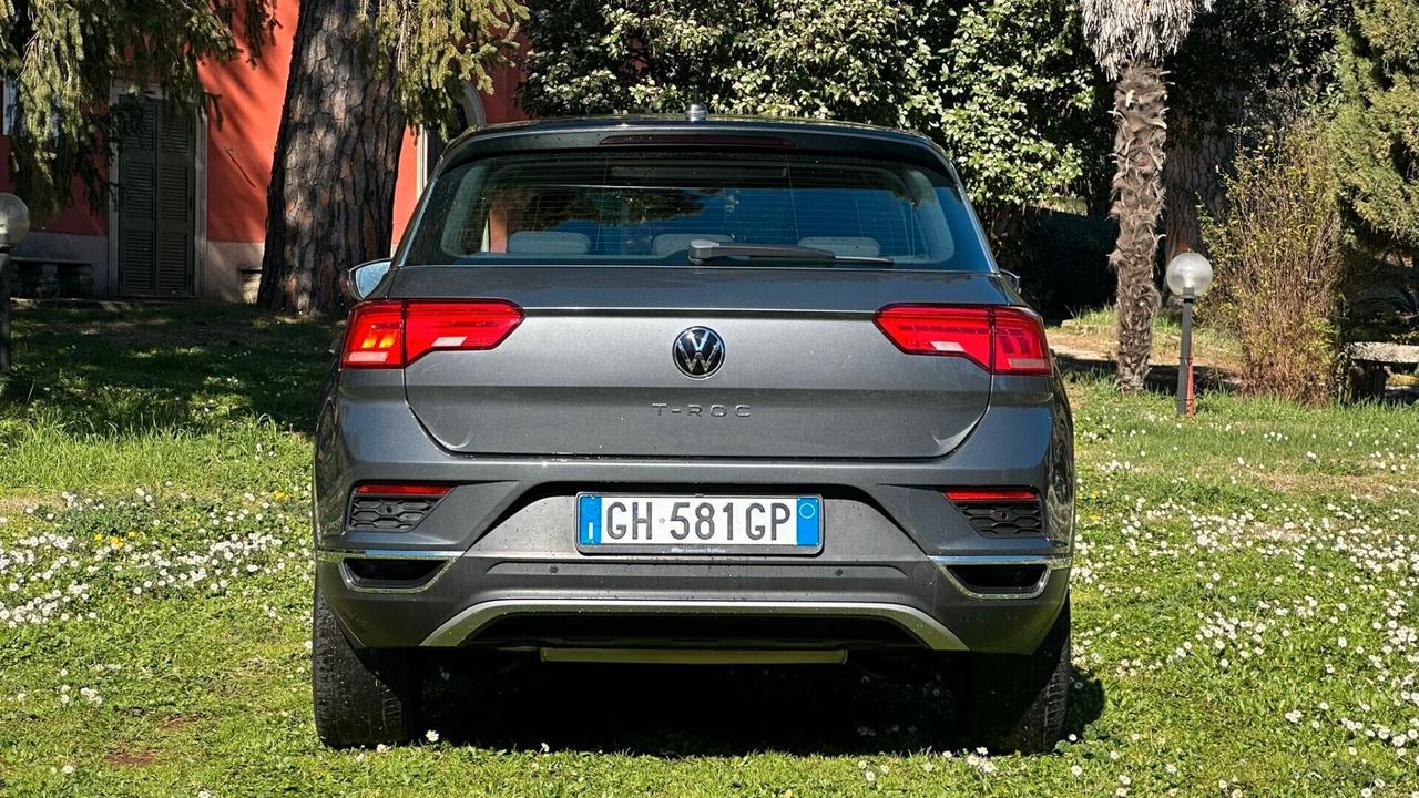 Volkswagen T-Roc 1.0 TSI Business BlueM Tech 2021 Neop LEGGI TESTO
