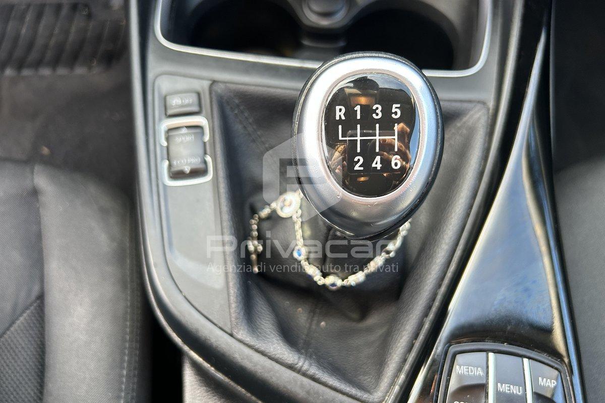 BMW 116d 5p. Advantage