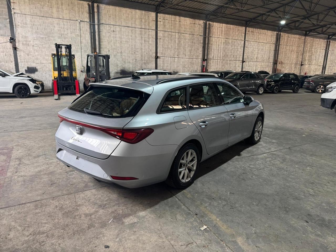 SEAT Leon Sportstourer 2.0 tdi 150cv dsg MOTORE KO