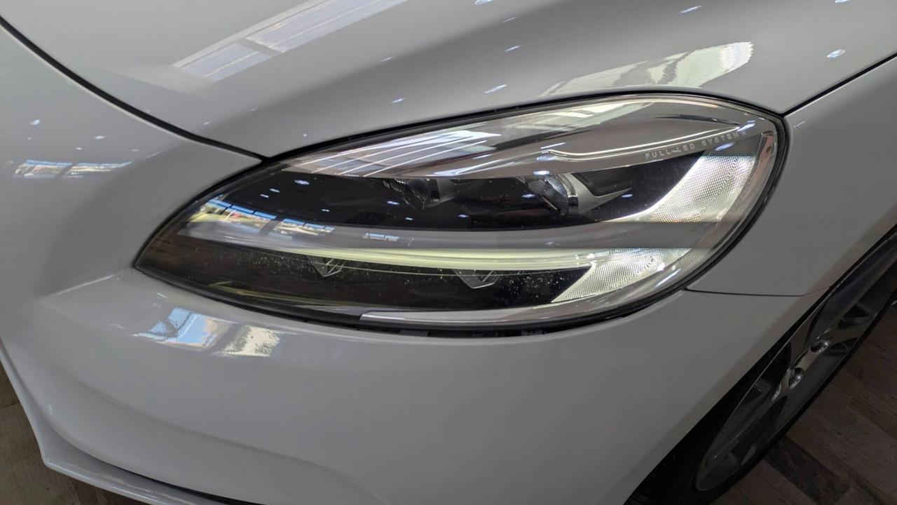 Volvo V40 D2 BUSINESS