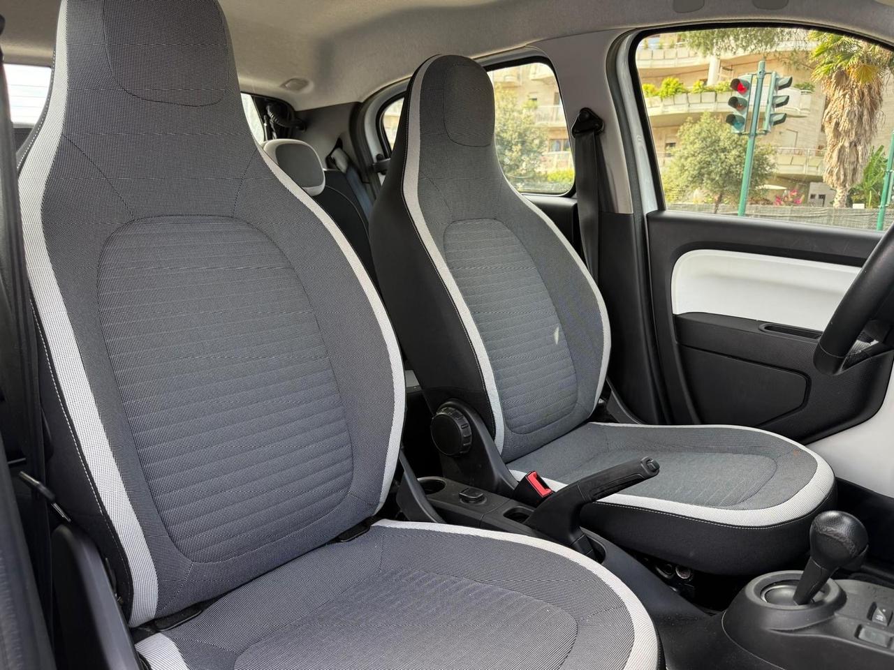 Renault Twingo 1.0 benzina C automatico Intens Limited