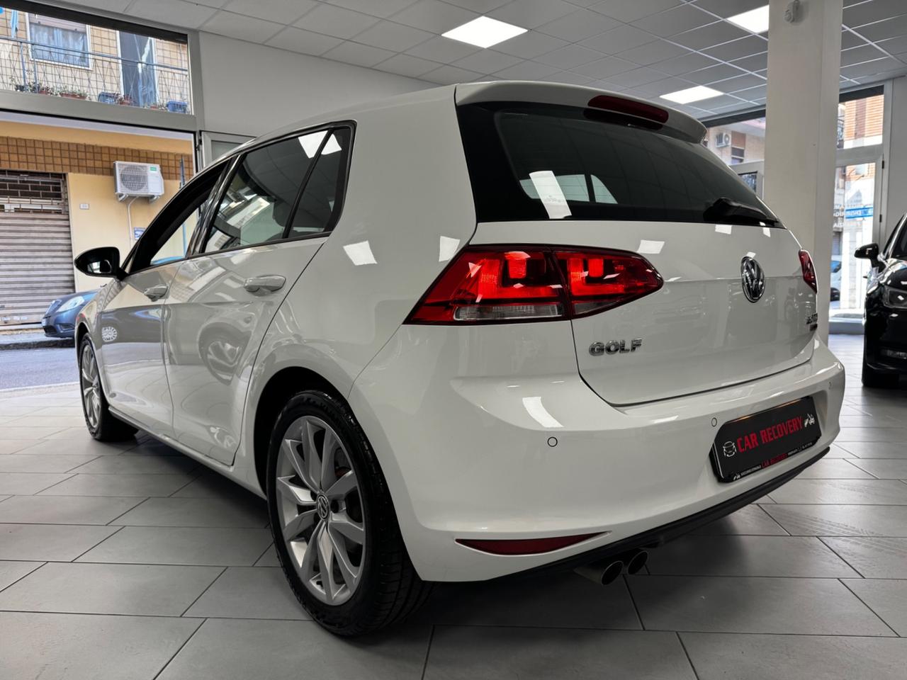 Volkswagen Golf 2.0 TDI 5p. 4MOTION Highline BlueMotion Technology