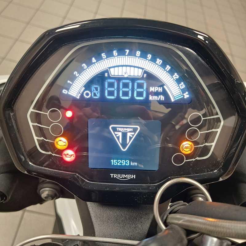 Triumph Street Triple 765 R - 2024