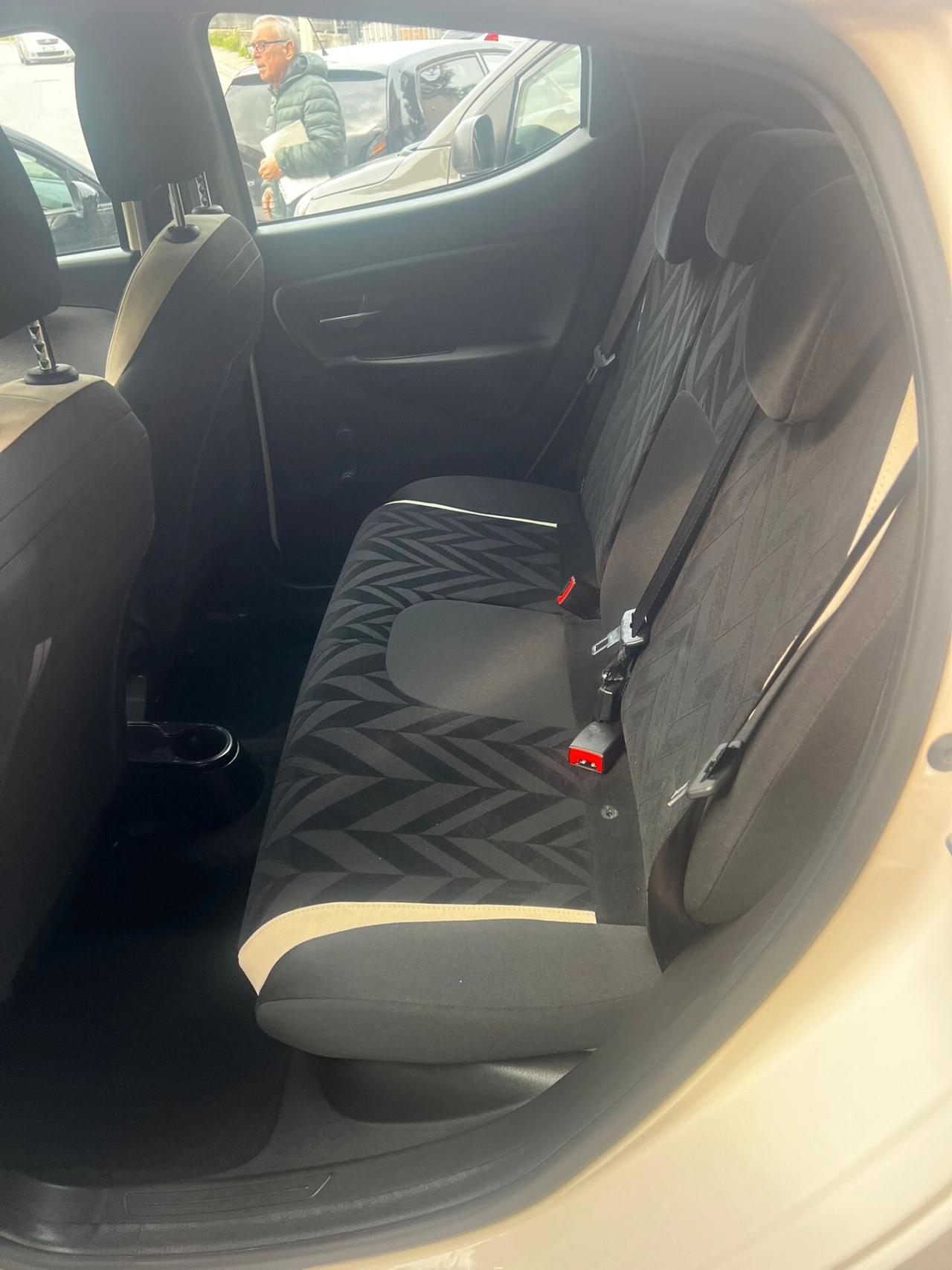 Lancia Ypsilon 1.3 MJT 16V 95 CV 5 porte S&S Gold