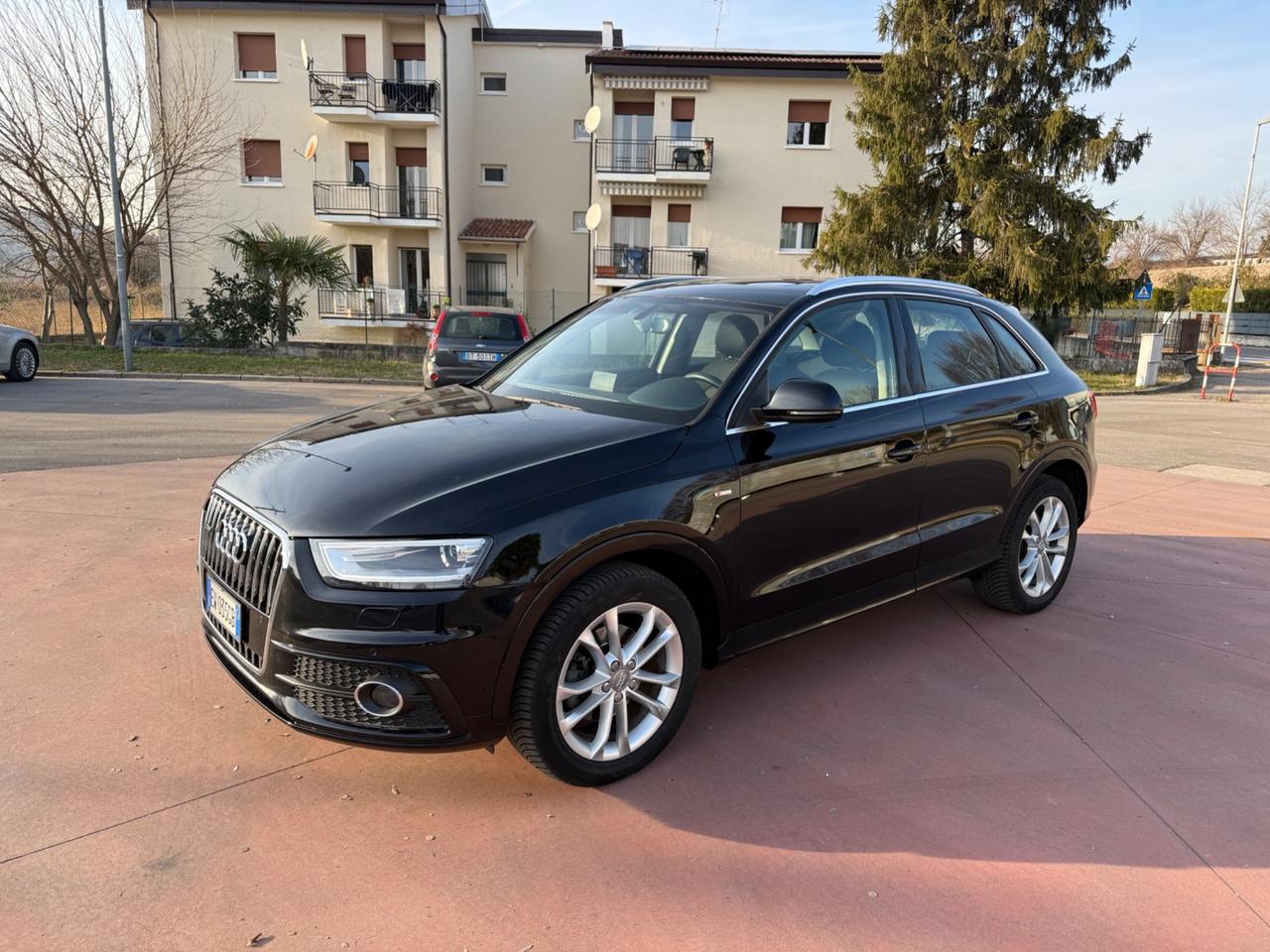 Audi Q3 2.0 TDI S Line Edition