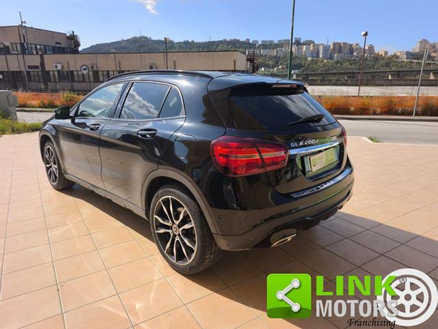 MERCEDES-BENZ GLA 200 d Automatic Sport