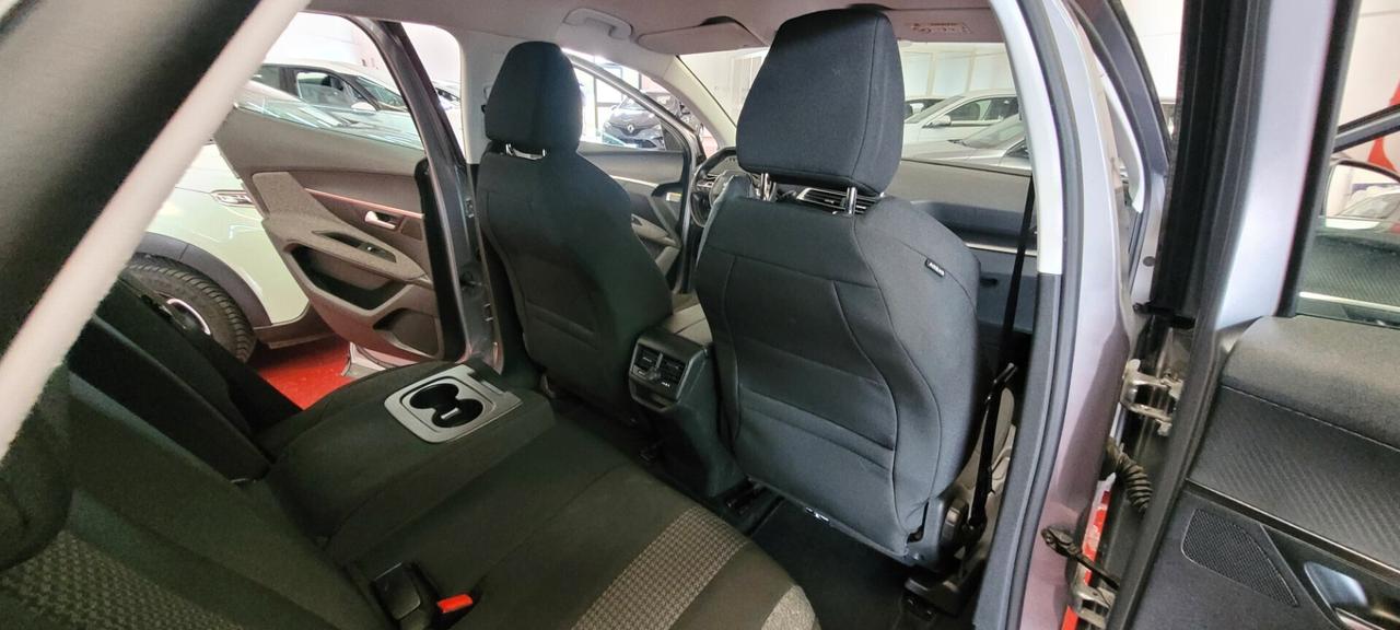 Peugeot 3008 BlueHDi 130 S&S Business