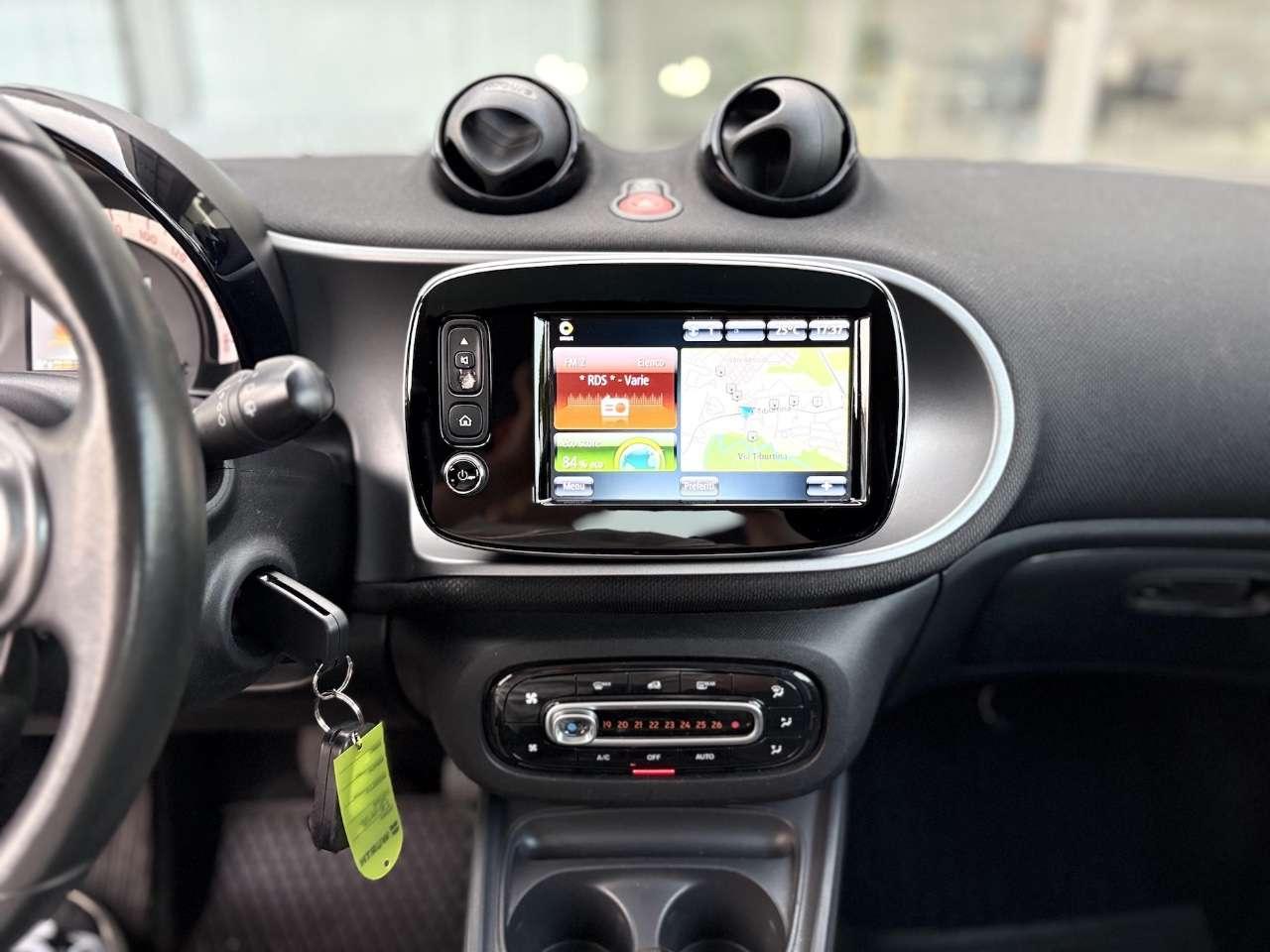 smart forTwo 1.0 Benzina 71CV E6 Automatico - 2016
