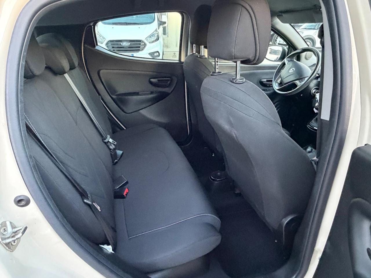Lancia Ypsilon Hybrid 51 KW Ecochic Gold 2021