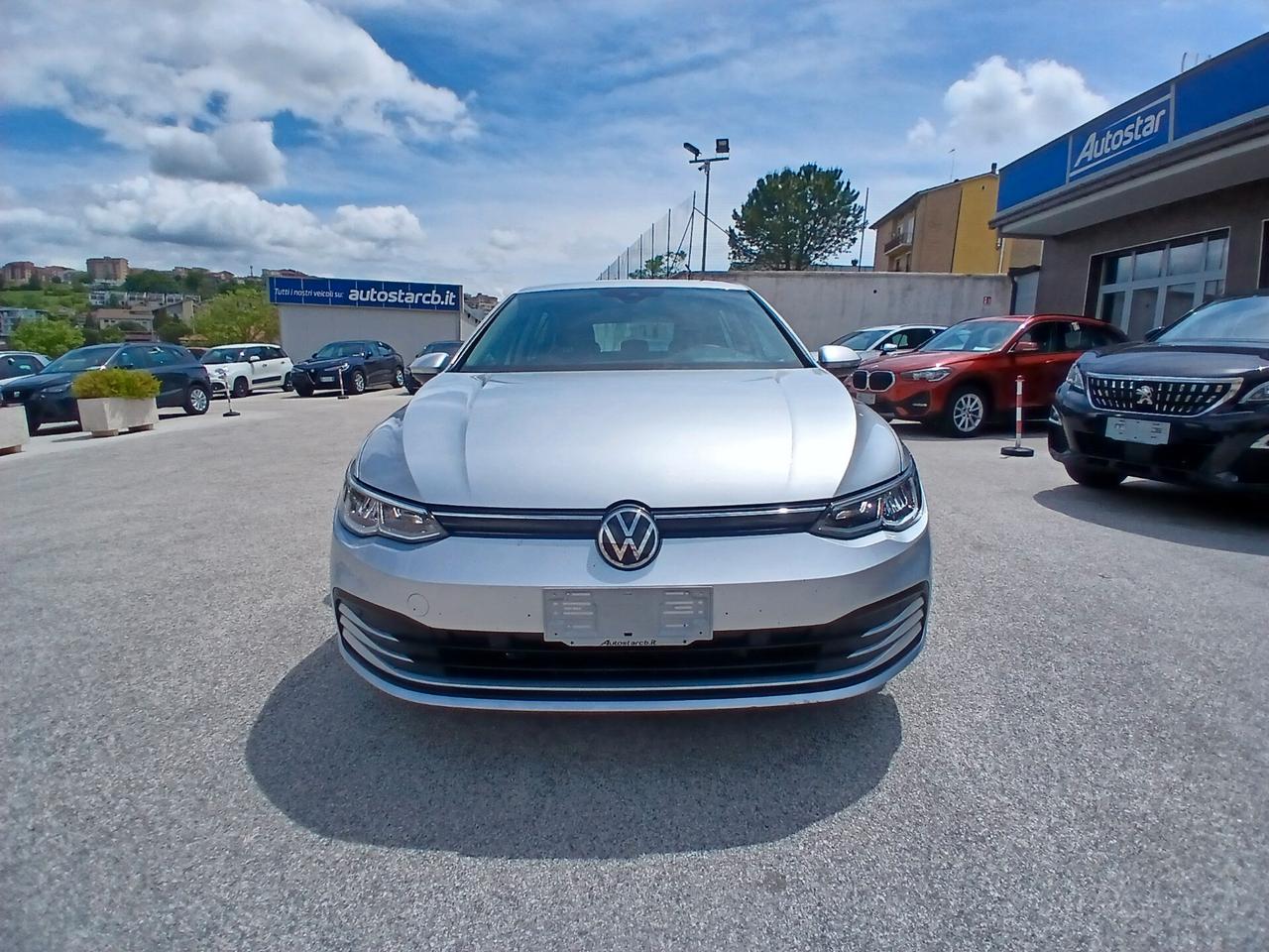 Volkswagen Golf 8 2.0 TDI 115CV 2020