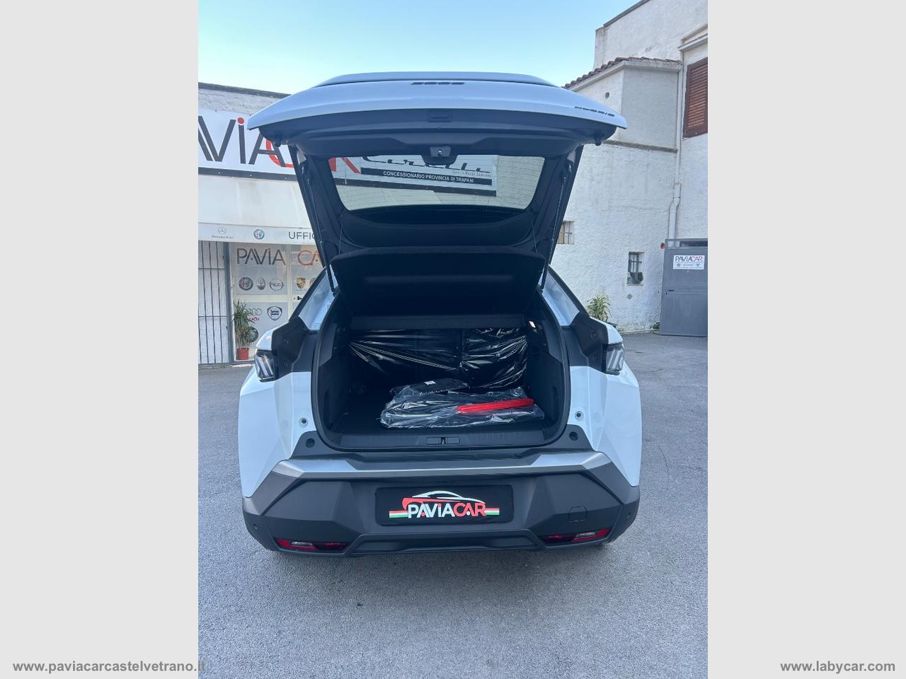 PEUGEOT 3008 Hybrid 145 e-DCS6 Allure KM/0