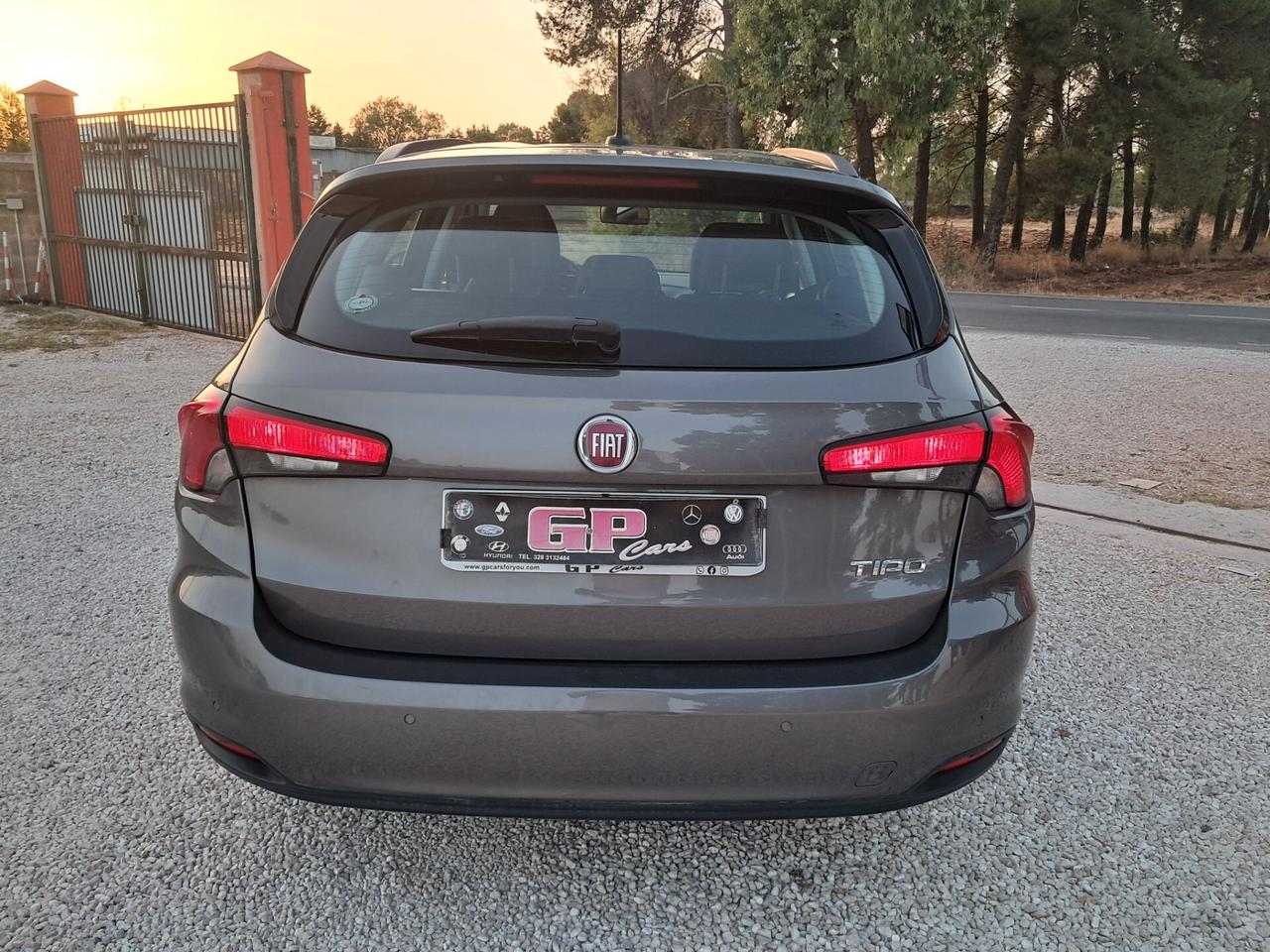 Fiat Tipo 1.6Mtj 120cv-Lounge*NAVI*LED*CRUISE