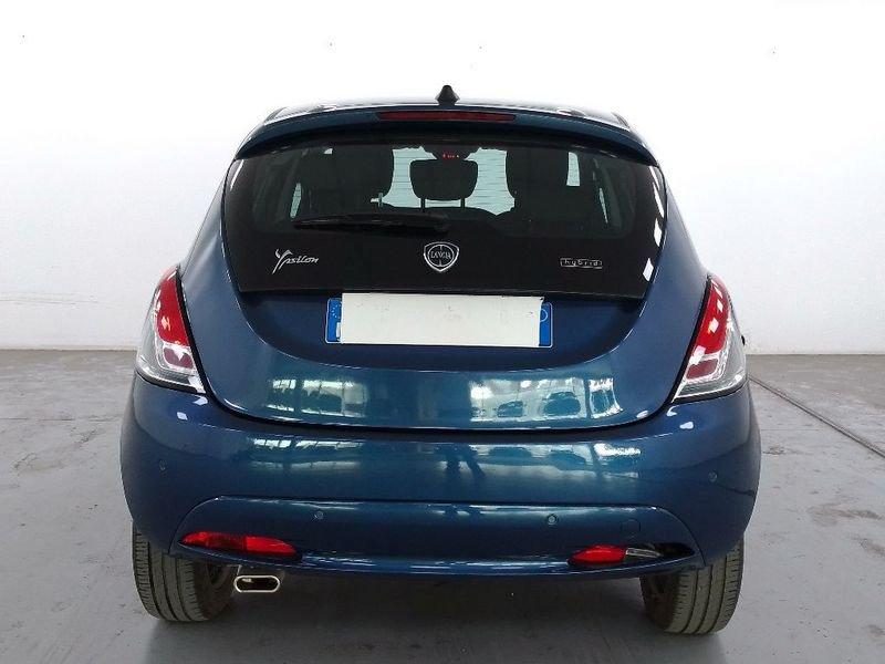 Lancia Ypsilon 1.0 firefly hybrid Gold s&s 70cv