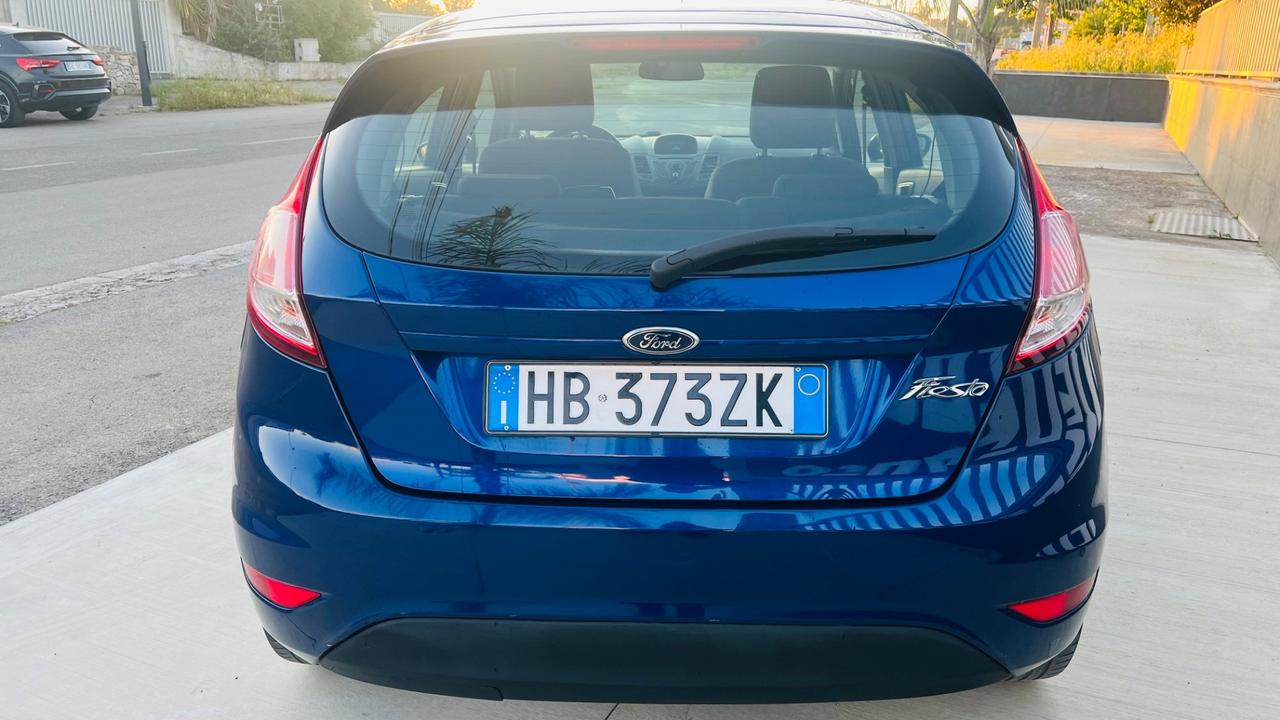 Ford Fiesta 1.5 TDCi 75CV 5 porte