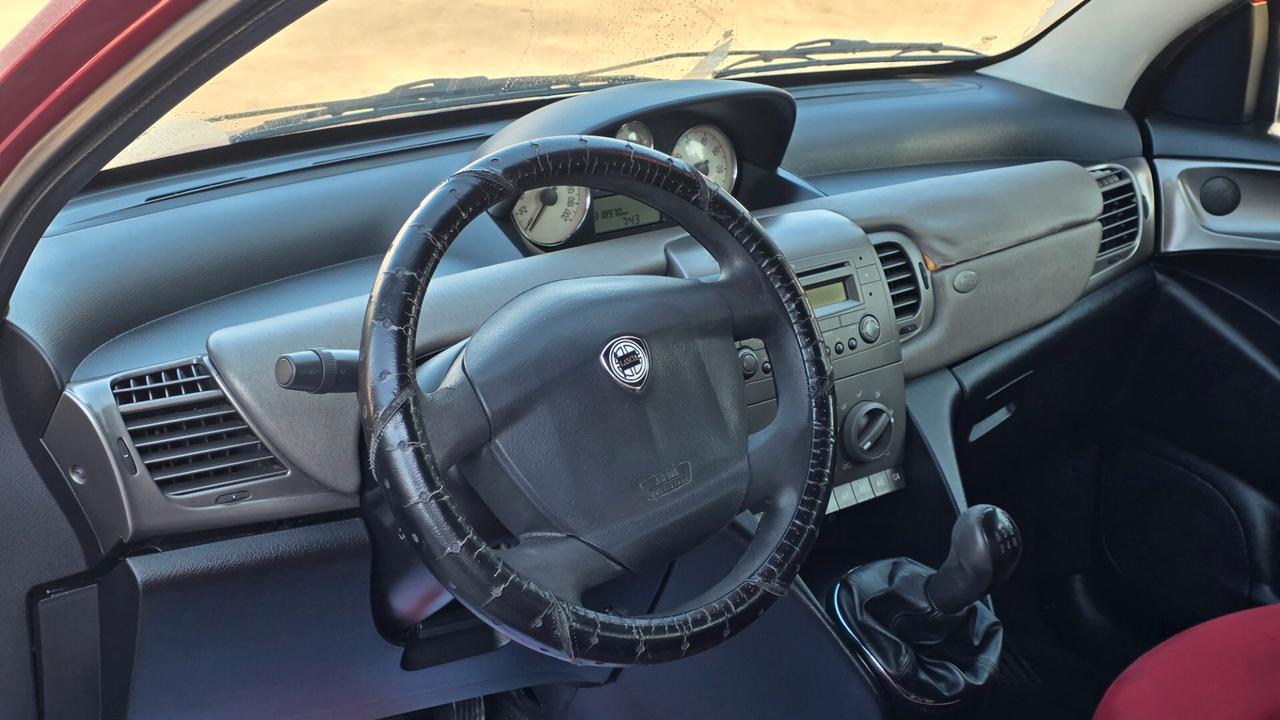 Lancia Ypsilon 1.3 Multijet 16V Platino