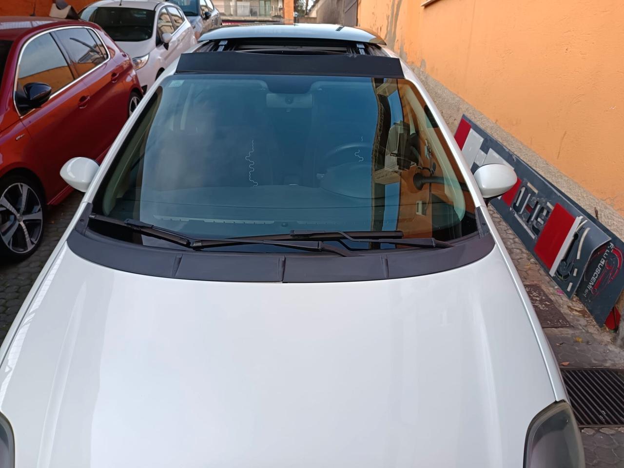 Fiat Punto 1.4 S&S 8V 5 porte Lounge gpl con tetto panoramico elettrico